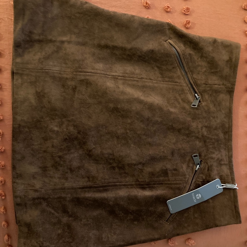 Brown Suede Skirt with Zipper Details Tractr